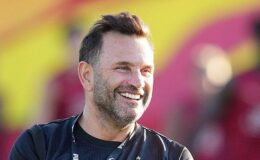 Galatasaray’da Okan Buruk’un Rotasyonu ve Transfer Duruşu: Avrupa İçin Stratejik Adımlar
