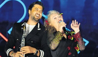 İkili’nin Unutulmaz Anları: Konserde Büyüleyen Anlar