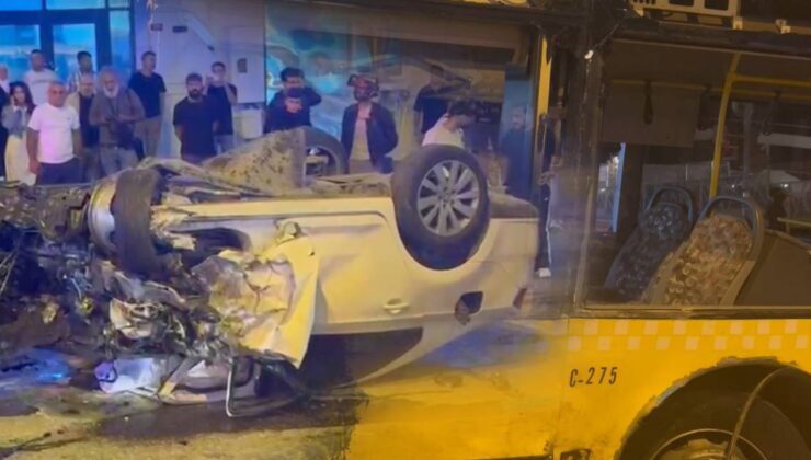 İnkılap Mahallesi’nde İETT Otobüsü ve Bir Otomobilin Çarpışmasıyla Yaşanan Kaza